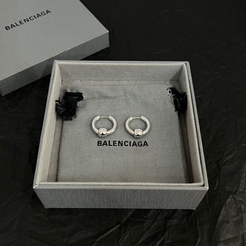 Ba1en*iaga earrings